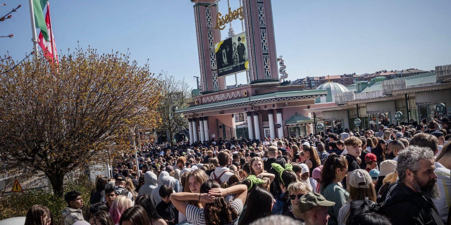 Det var fint väder när Liseberg öppnade för säsongen i våras, men i juli och augusti har besökarna ofta mötts av regn och grå moln.